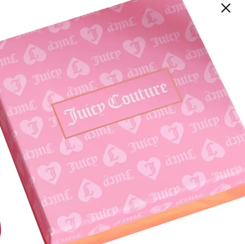 Juicy Couture Gold Rhinestone Heart Charm Toggle Bracelet 7.5 - Picture 4 of 4